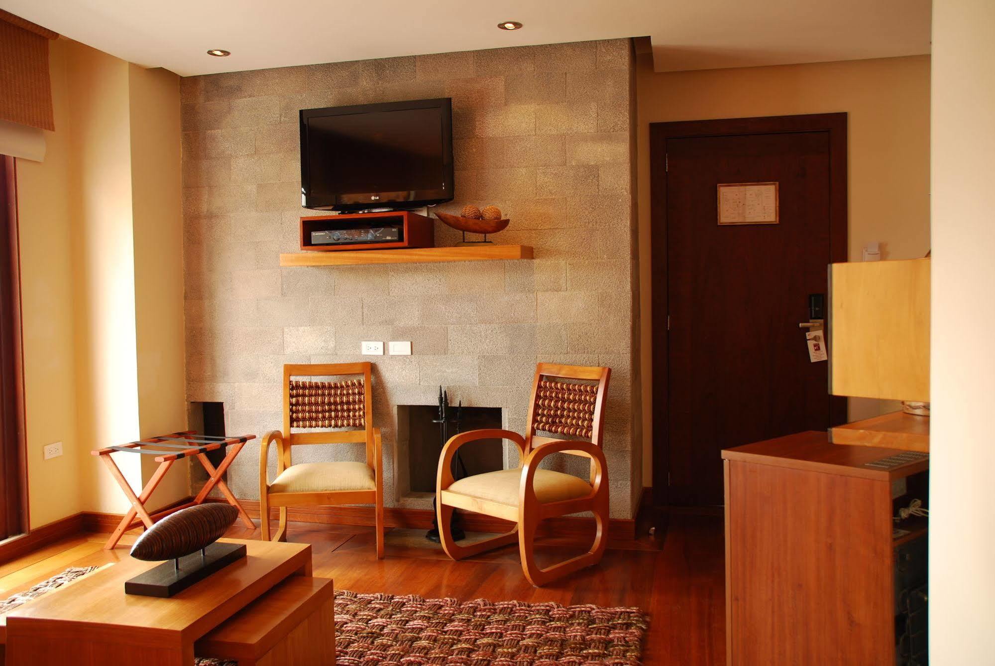 Ikala Quito Hotel Exterior photo